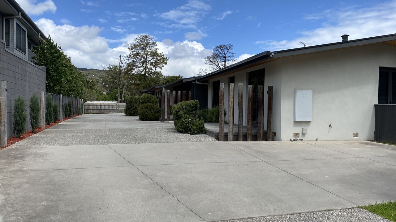 Photo of Outdoor in McCrae