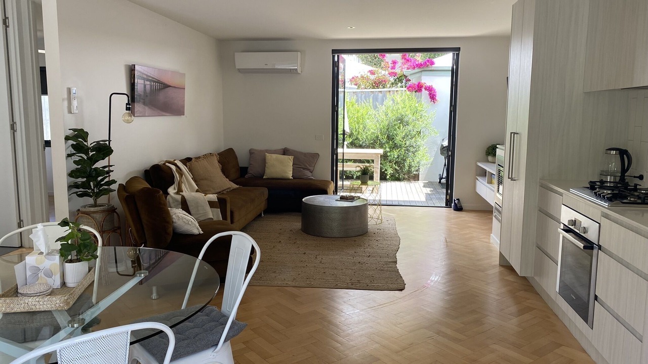 Photo of Others in McCrae