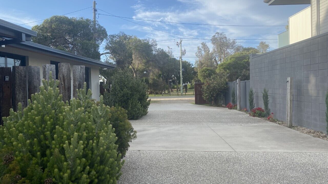 Photo of Outdoor in McCrae