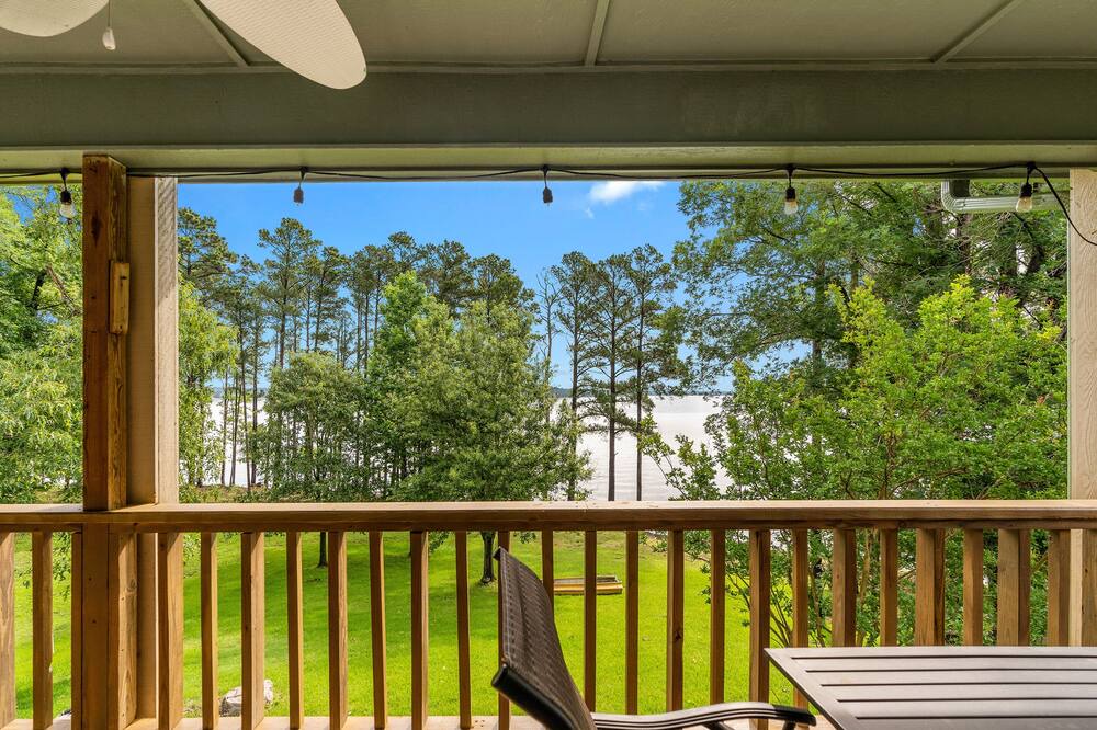 Photo of Patio Balcony in Cason