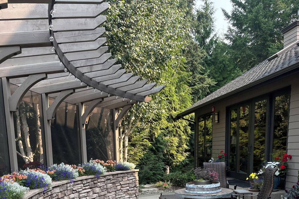 Photo of Others in Kingston