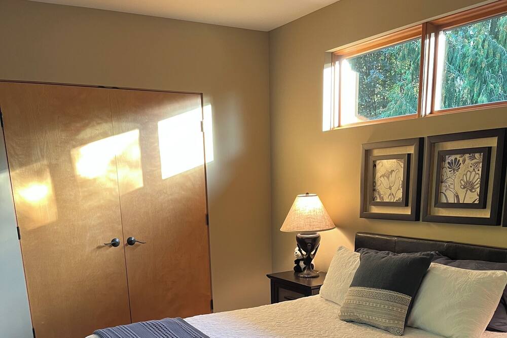 Photo of Others in Kingston