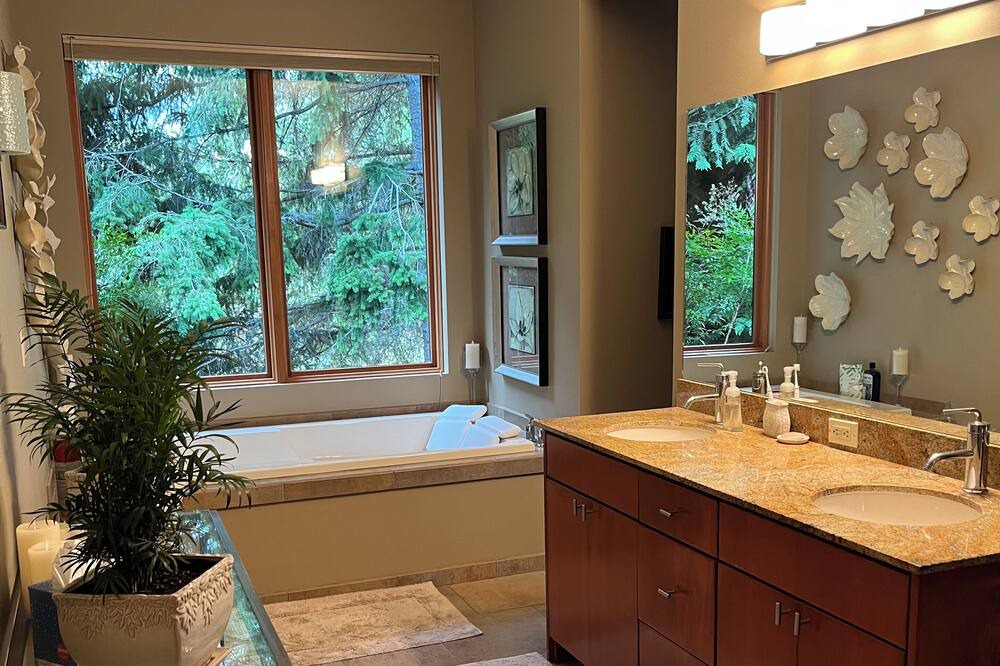 Photo of Others in Kingston