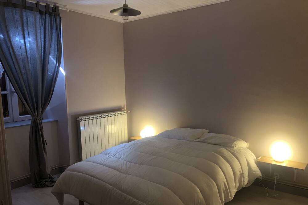 Photo of Bedroom in Agnieres-en-Devoluy