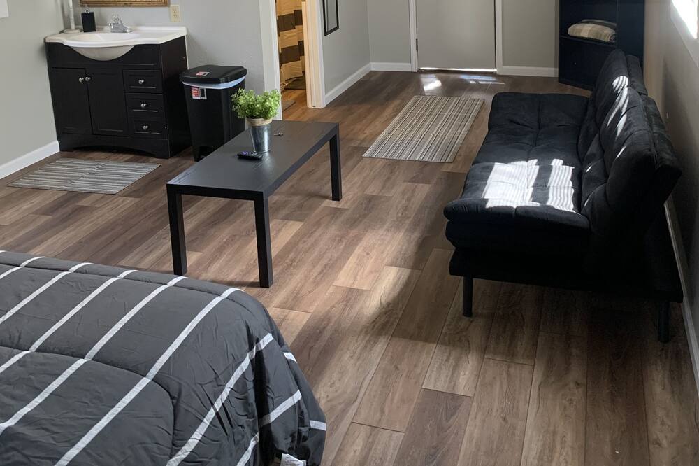 Photo of Livingroom in Von Ormy