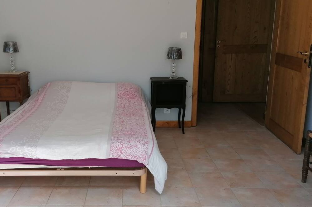 Photo of Bedroom in Lavelanet