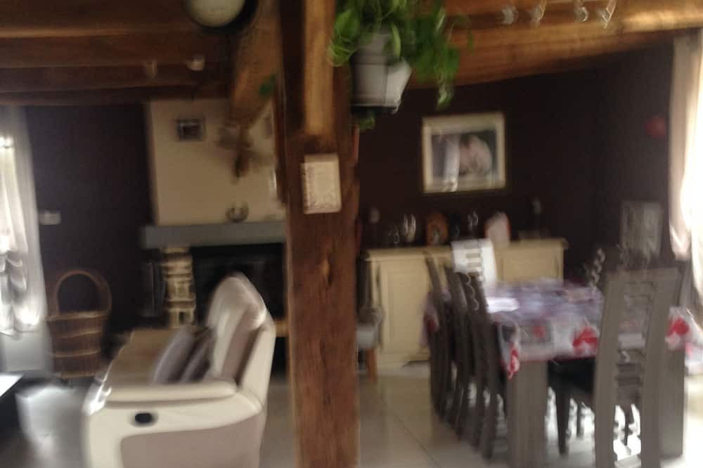 Photo of Kitchen in Sains