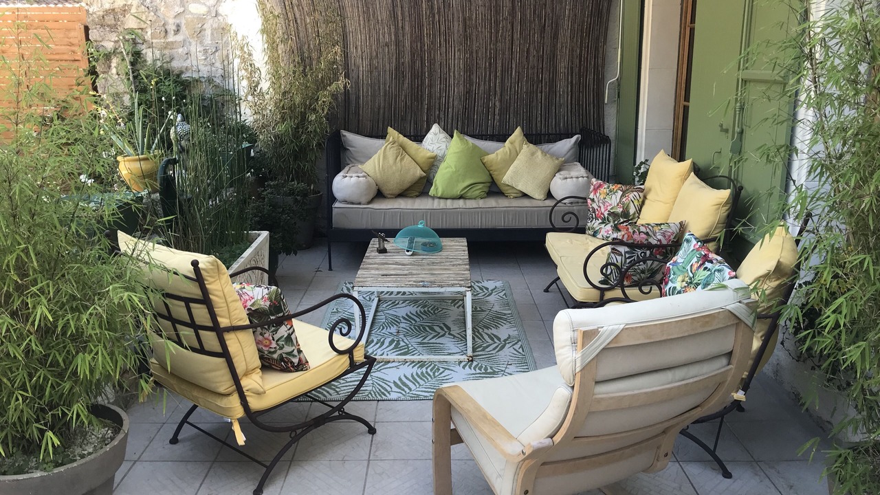 Photo of Outdoor in Leran
