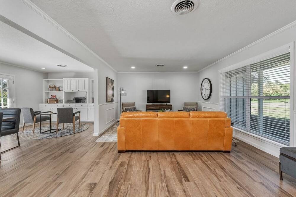 Photo of Bedroom in College Station