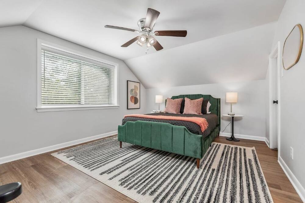 Photo of Bedroom in College Station