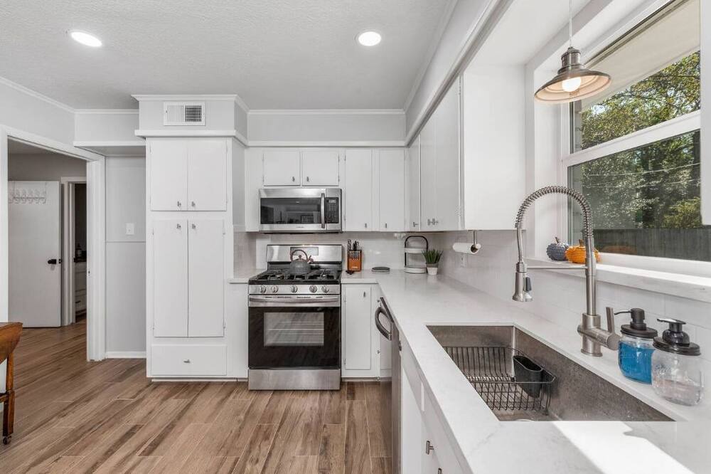 Photo of Kitchen in College Station