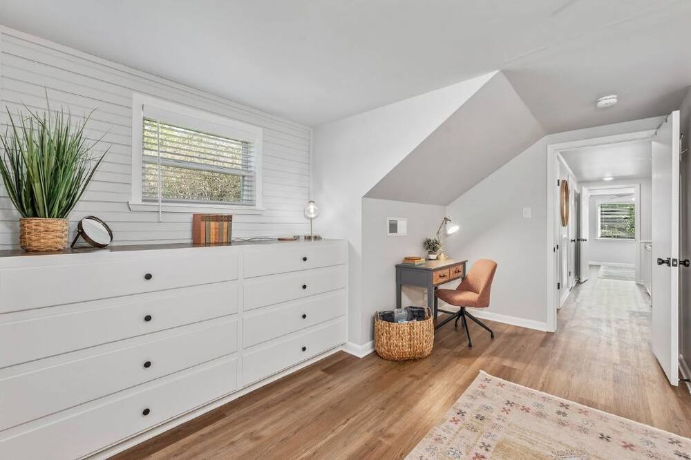 Photo of Bedroom in College Station