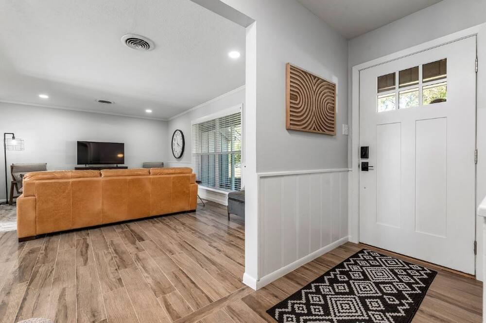 Photo of Bedroom in College Station