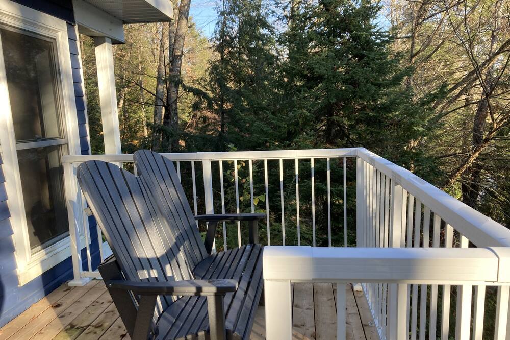 Photo of Patio Balcony in Dysart et al