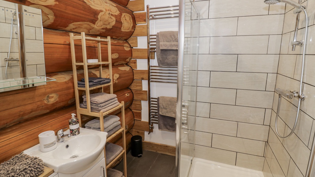 Photo of Bathroom in Upper Sapey