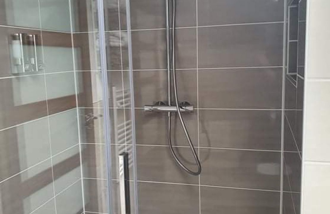 Photo of Bathroom in Salen