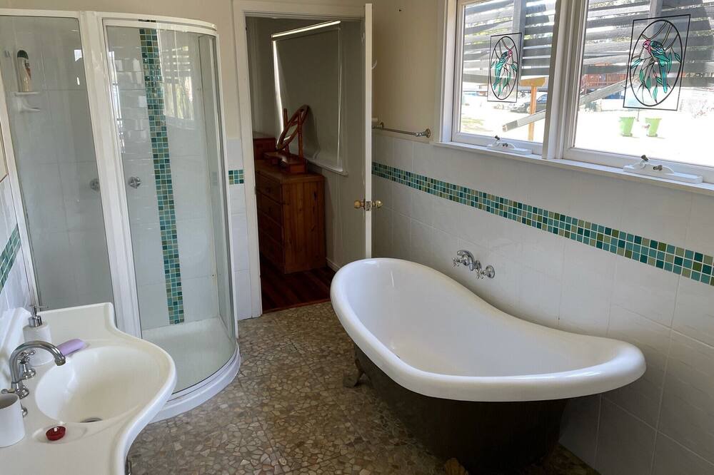 Photo of Bathroom in Brisbane Waterfront