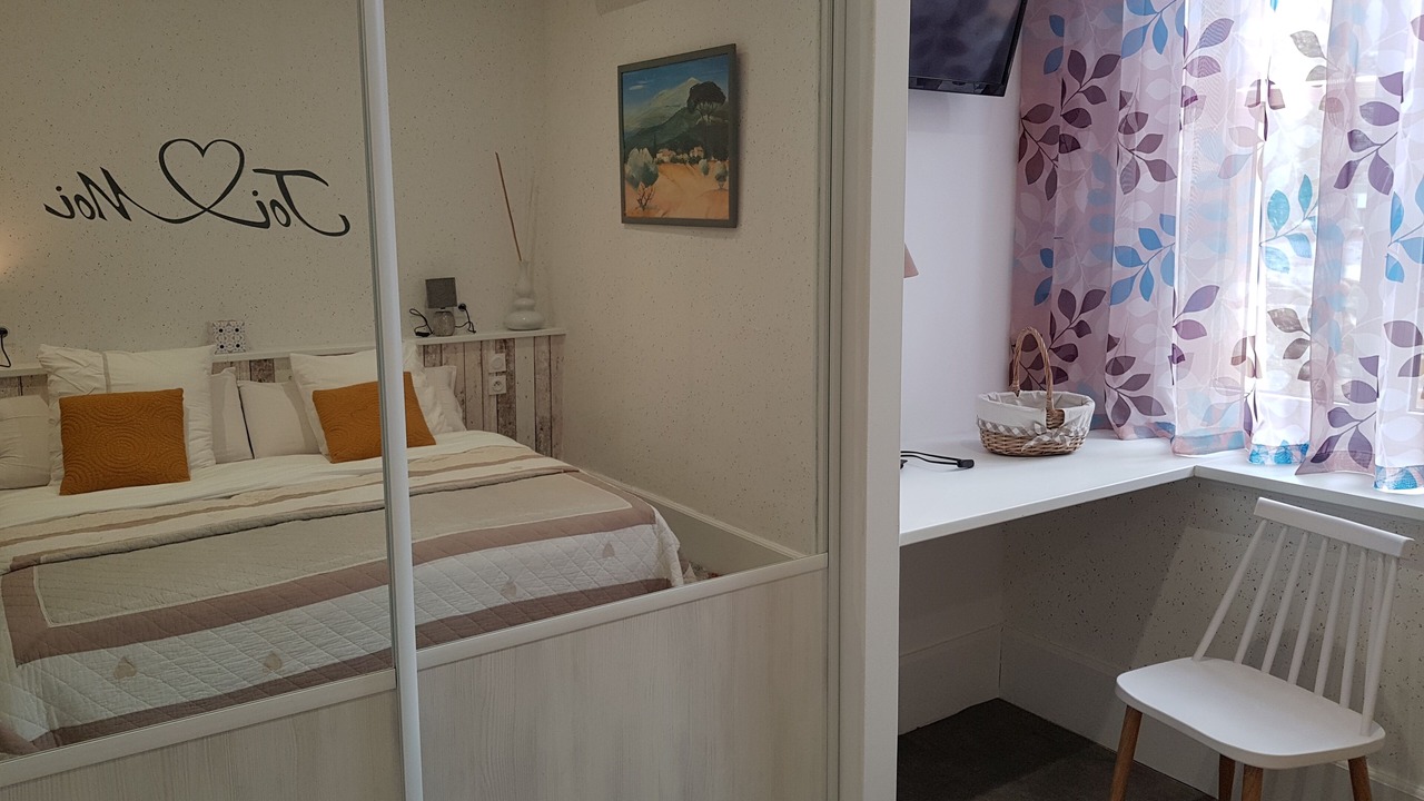 Photo of Others in Pezens