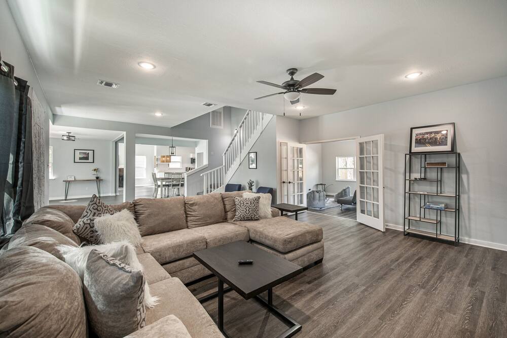 Photo of Livingroom in Highland Park