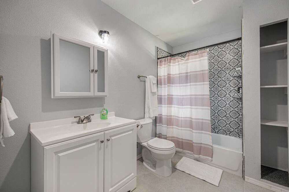Photo of Bathroom in Highland Park