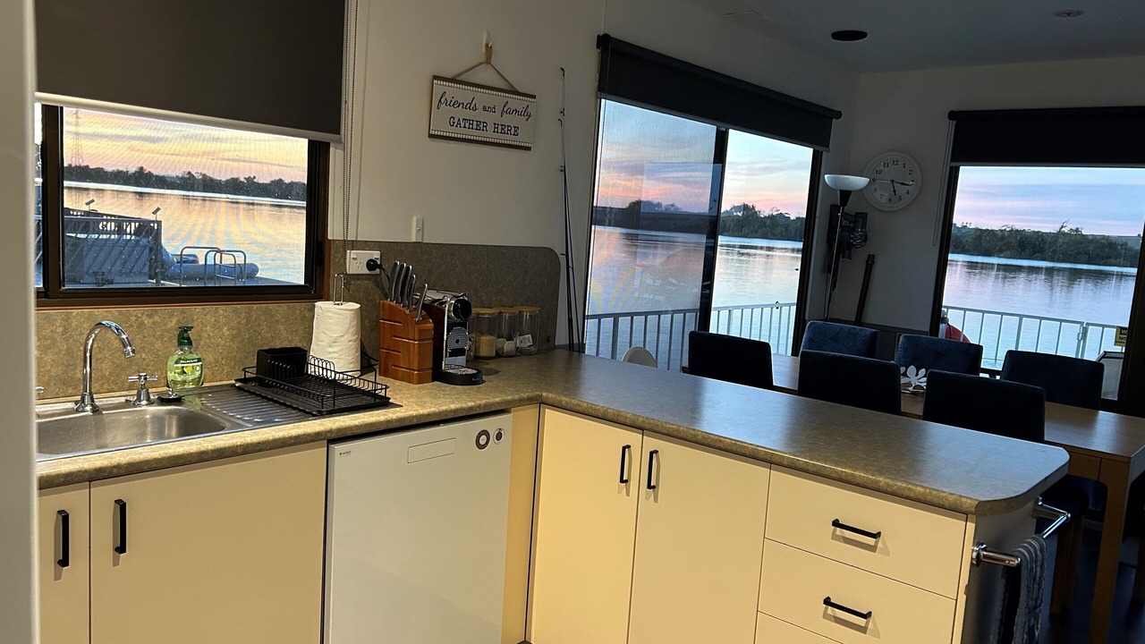 Photo of Kitchen in White Sands