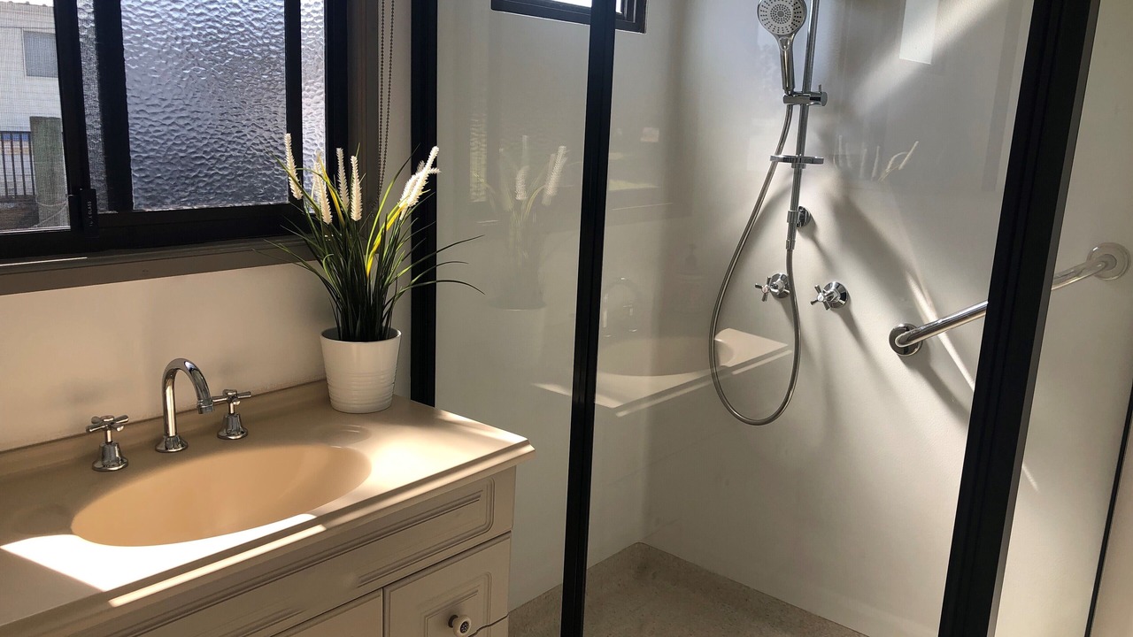 Photo of Others in White Sands