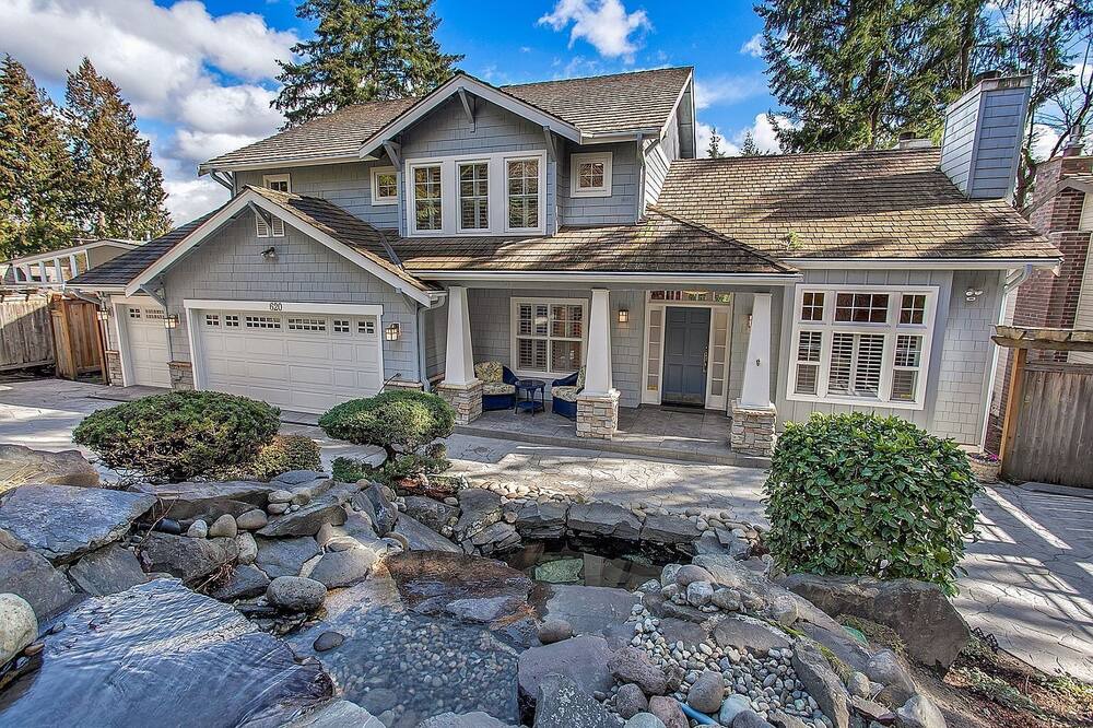 Photo of Outdoor in Northeast Bellevue