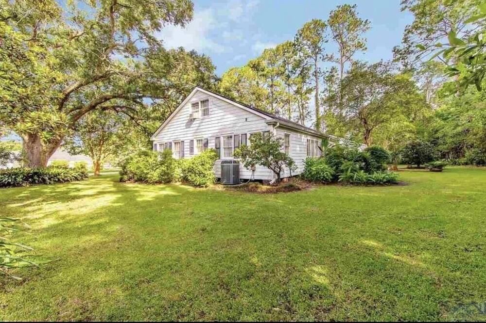 Photo of Outdoor in Houma