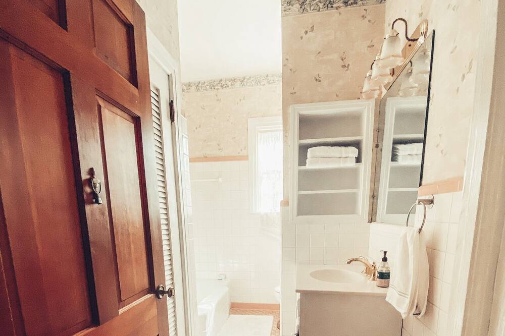 Photo of Bathroom in Houma