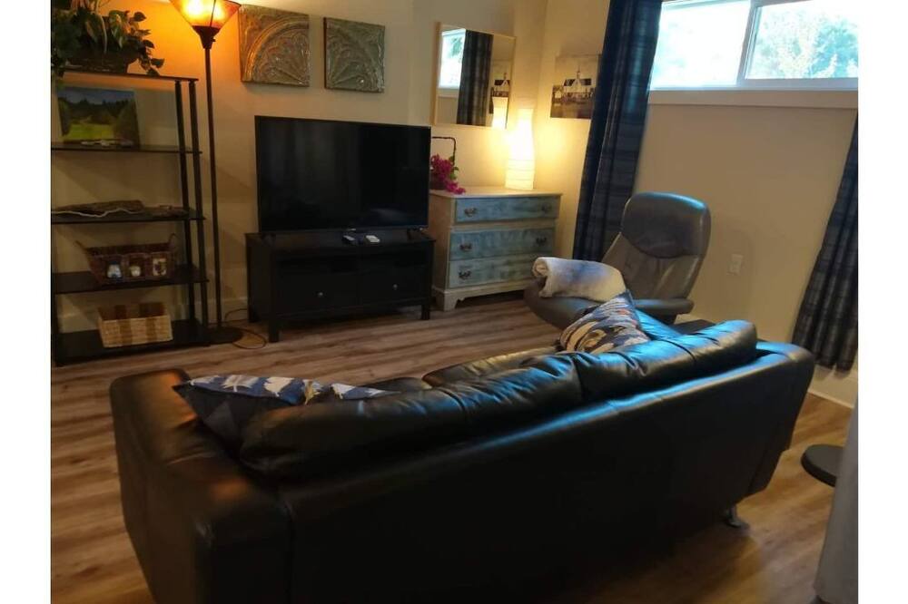 Photo of Livingroom in Woodland