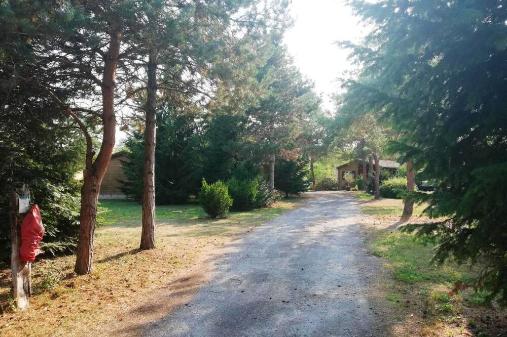 Photo of Others in Presles-et-Boves