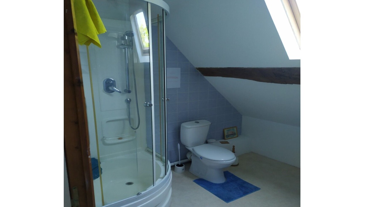 Photo of Bathroom in Azay-le-Ferron
