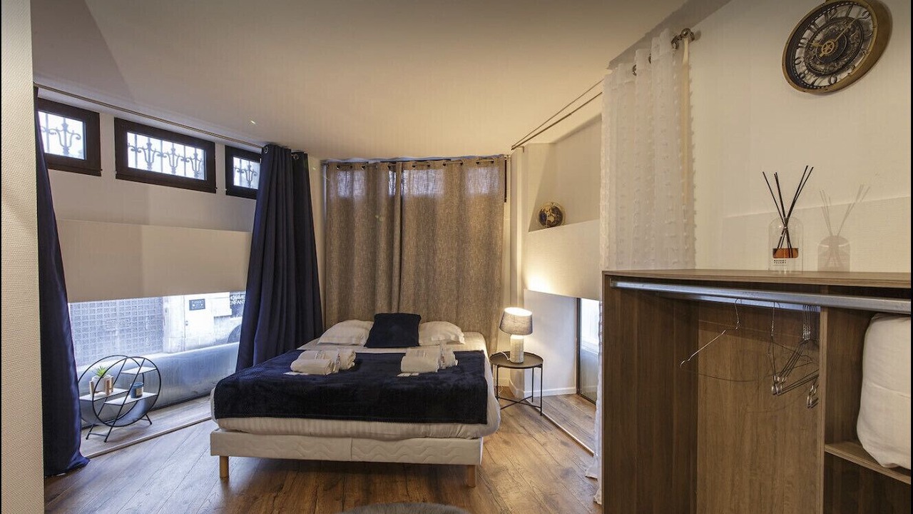 Photo of Others in Downtown Angers