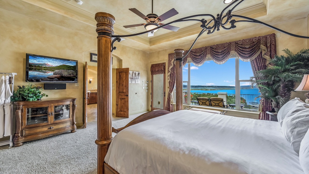 Photo of Bedroom in Comanche Trail