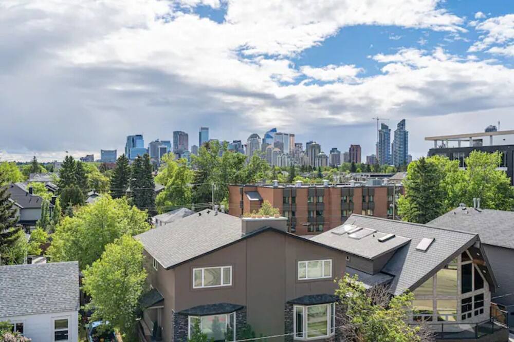 Photo of Outdoor in Hillhurst