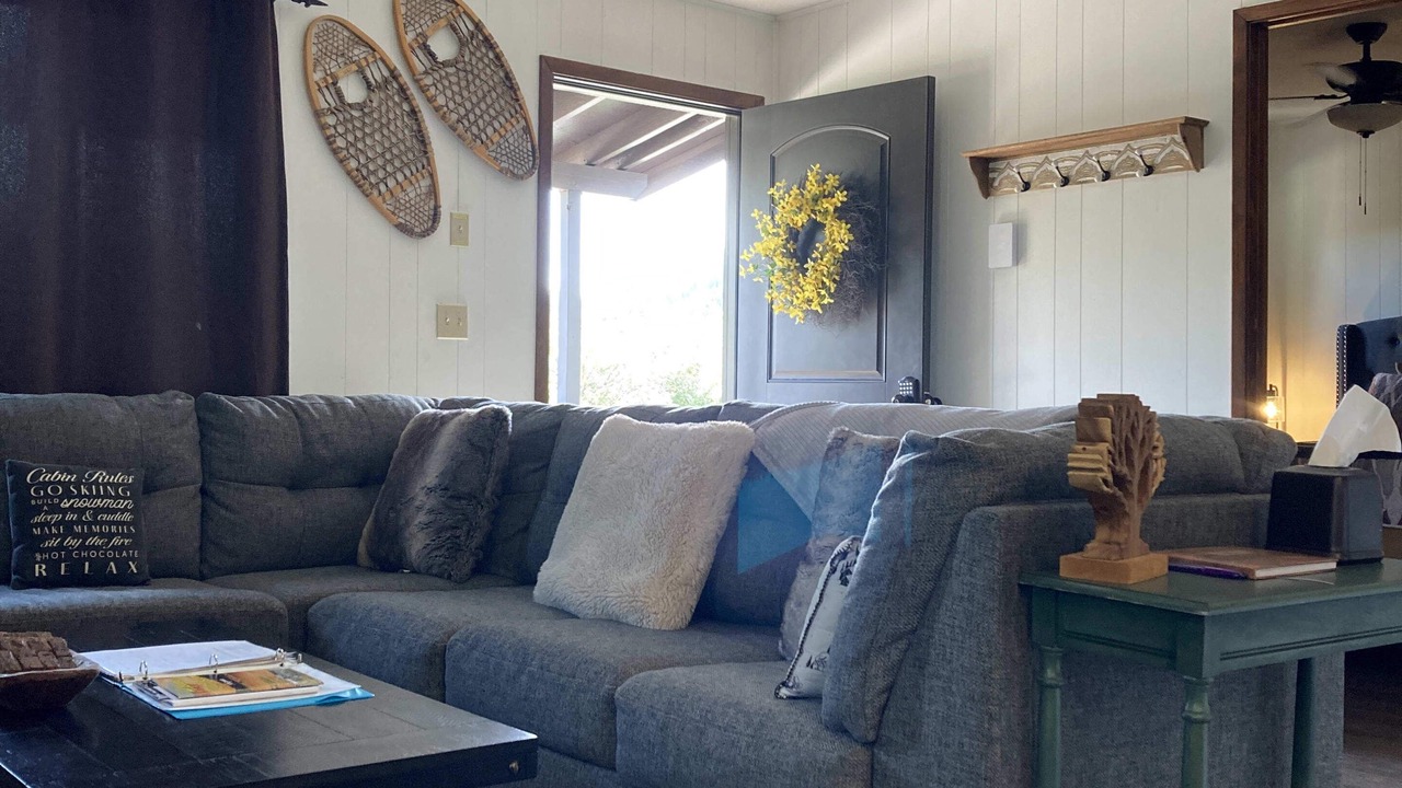 Photo of Livingroom in Greer