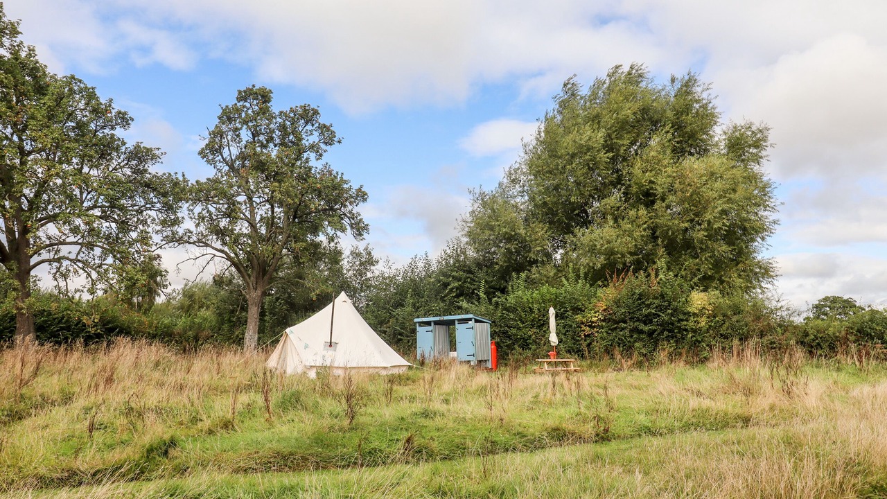 Photo of Outdoor in Westbrook Court