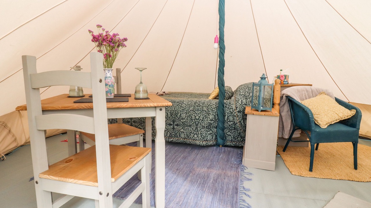 Photo of Others in Westbrook Court