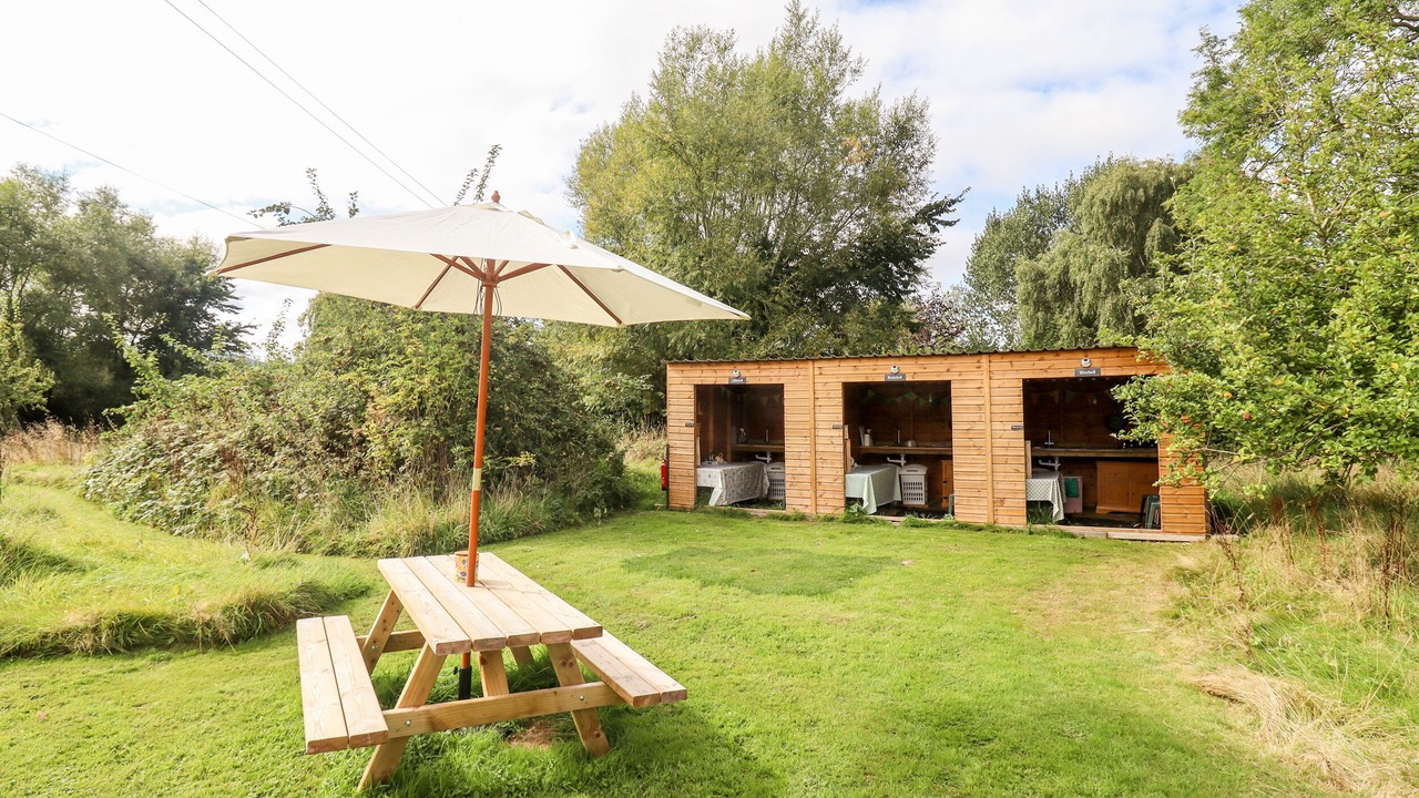 Photo of Outdoor in Westbrook Court