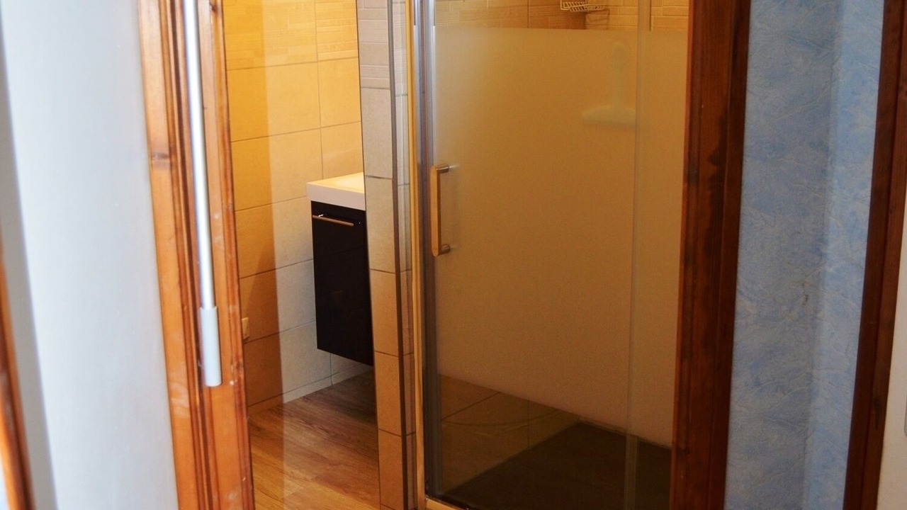 Photo of Others in Hambers