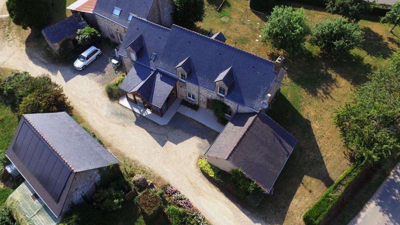 Photo of Outdoor in Hambers