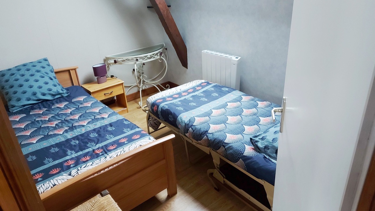 Photo of Others in Hambers