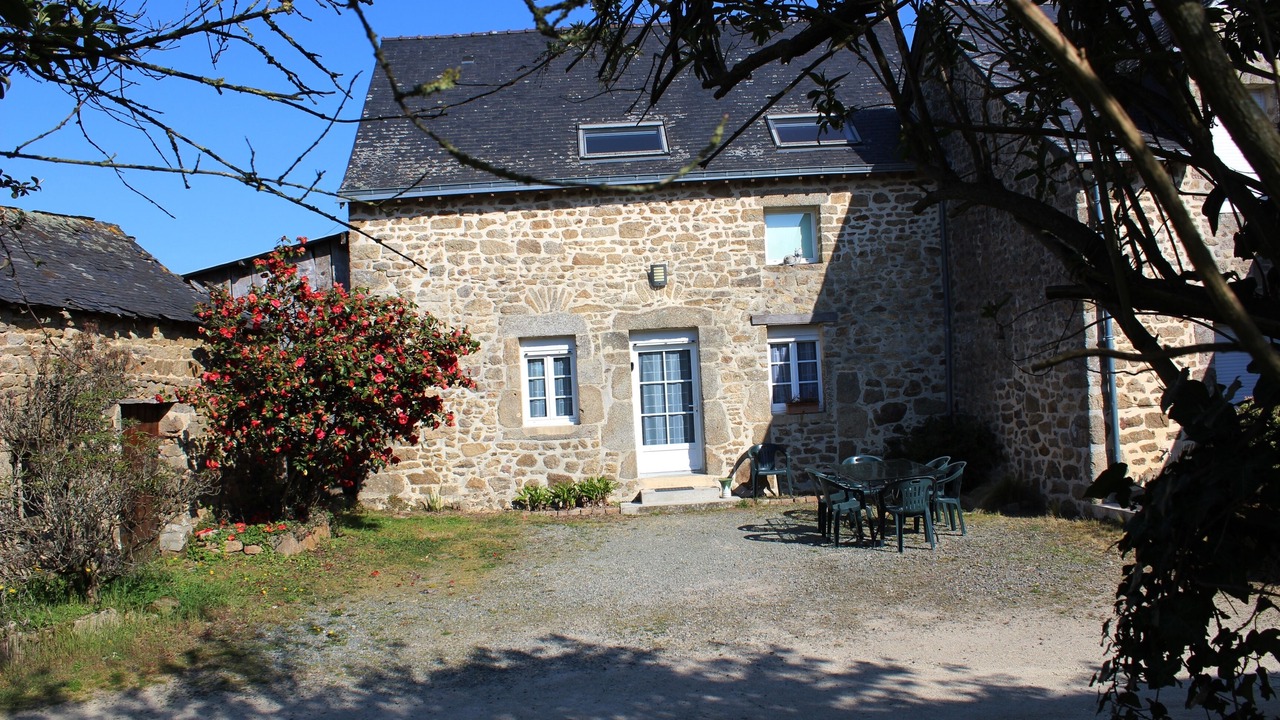 Photo of Outdoor in Hambers