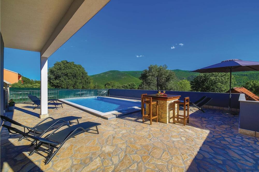 Photo of Outdoor in Primorski Dolac