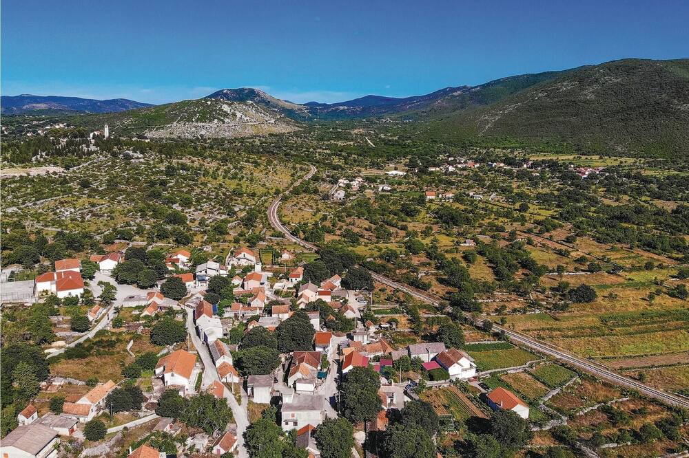 Photo of Others in Primorski Dolac