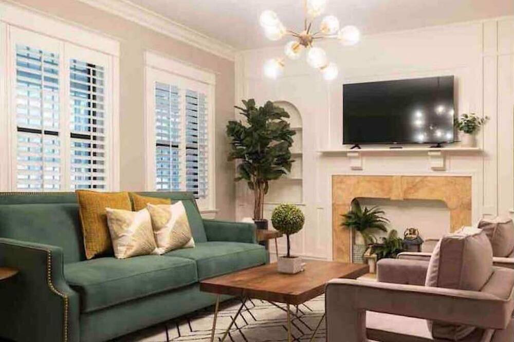 Photo of Bedroom in Hanover Place