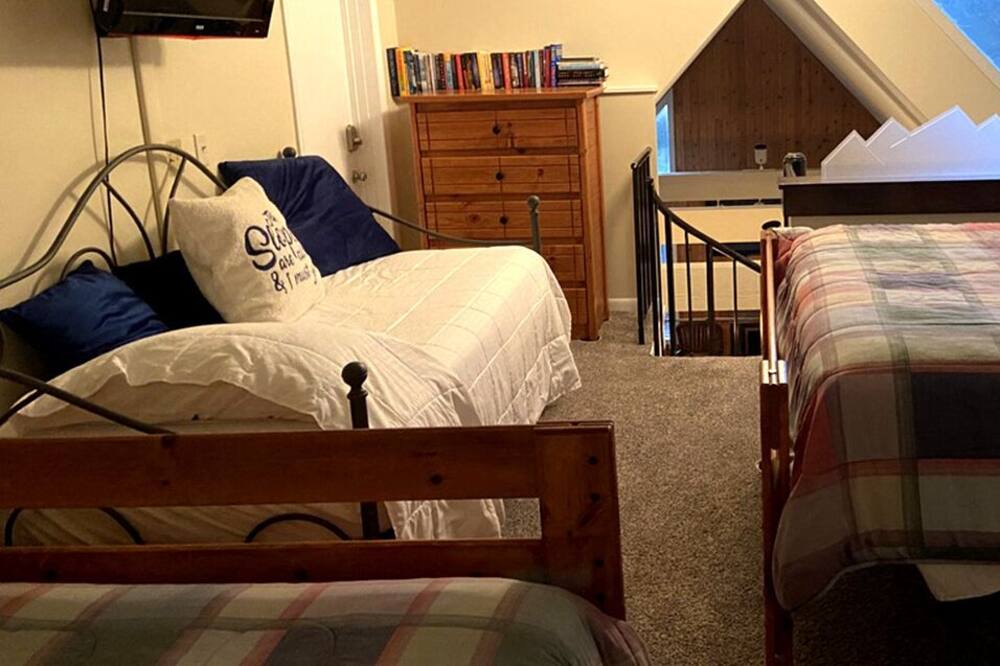 Photo of Bedroom in Clymer