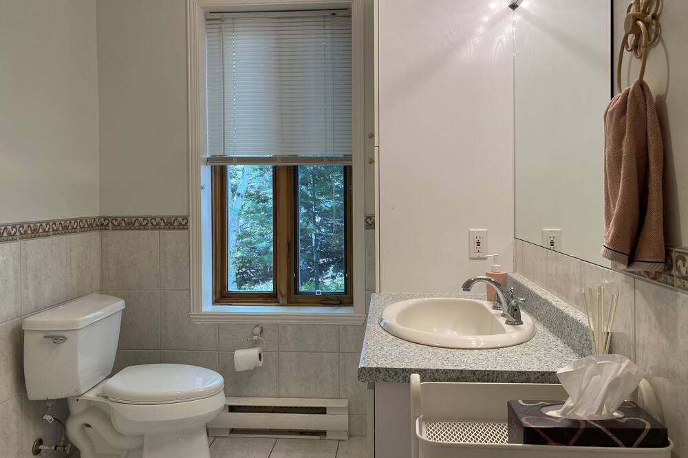 Photo of Bathroom in Petite-Riviere-Saint-Francois
