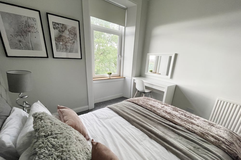 Photo of Bedroom in Greenock