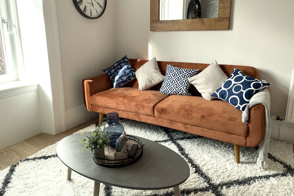 Photo of Livingroom in Greenock